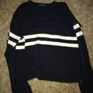 New brandy Melville sweater